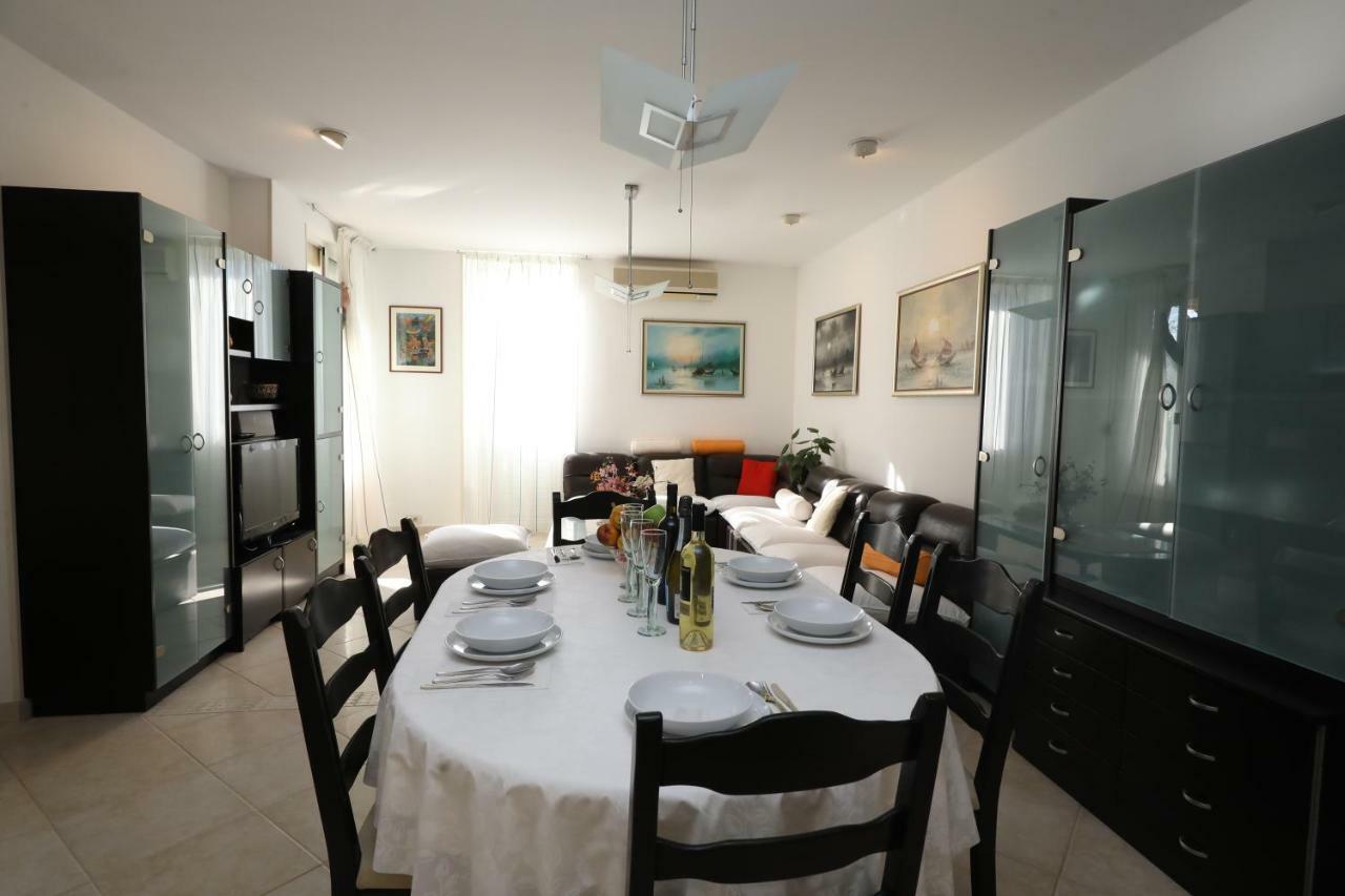 Apartment Riva Zadar Exterior foto